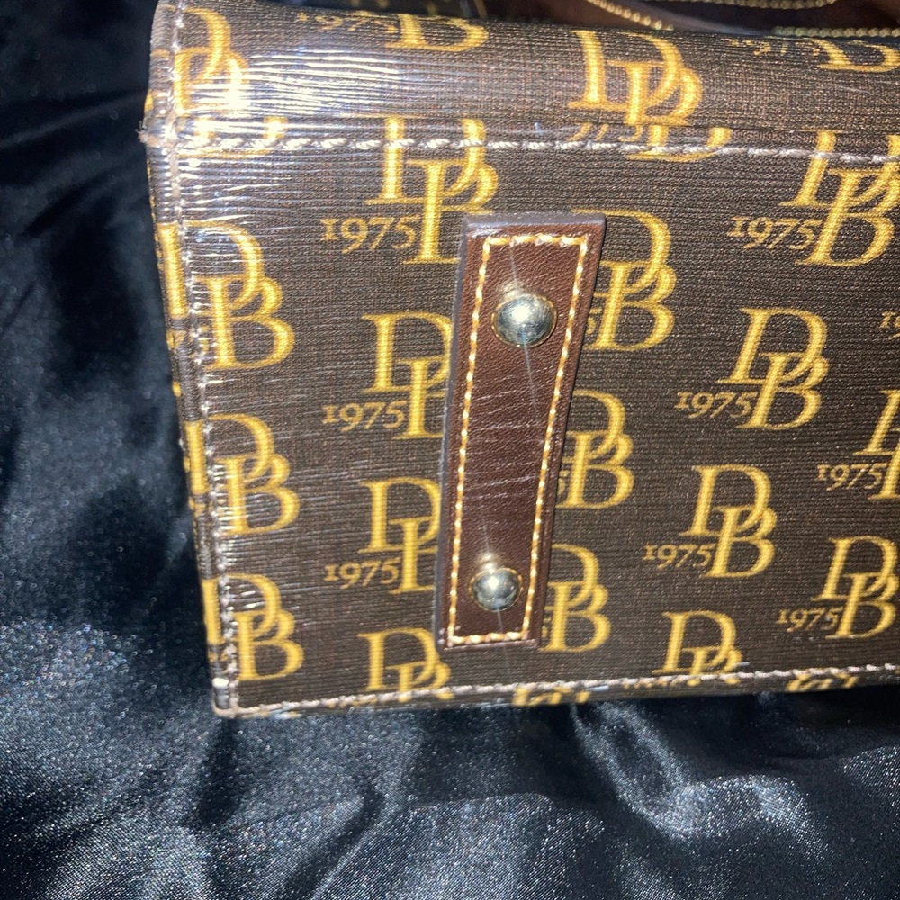 Dooney & Bourke Brown and Gold Signature Tote - Picture 5 of 16
